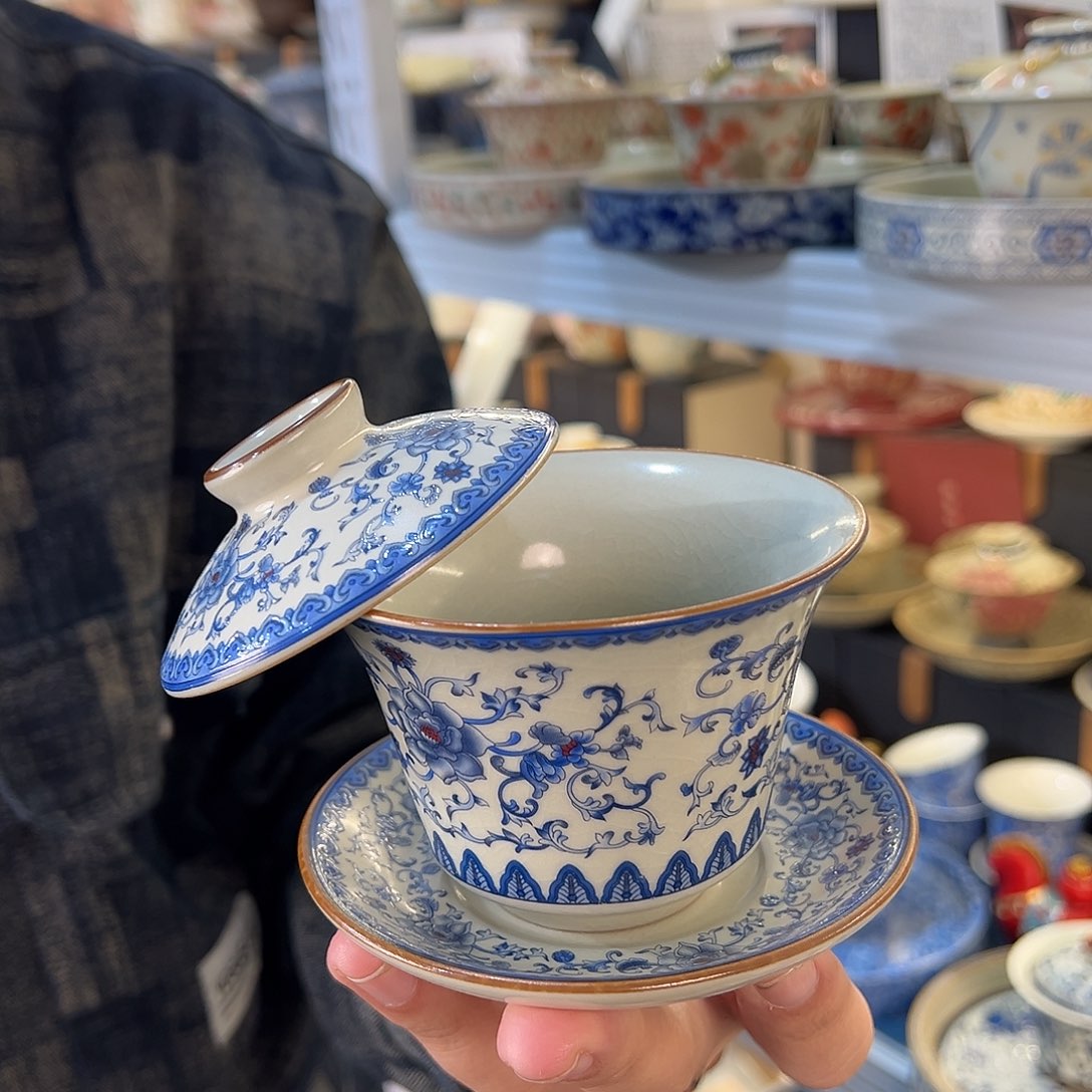 盖碗很漂亮我很喜欢