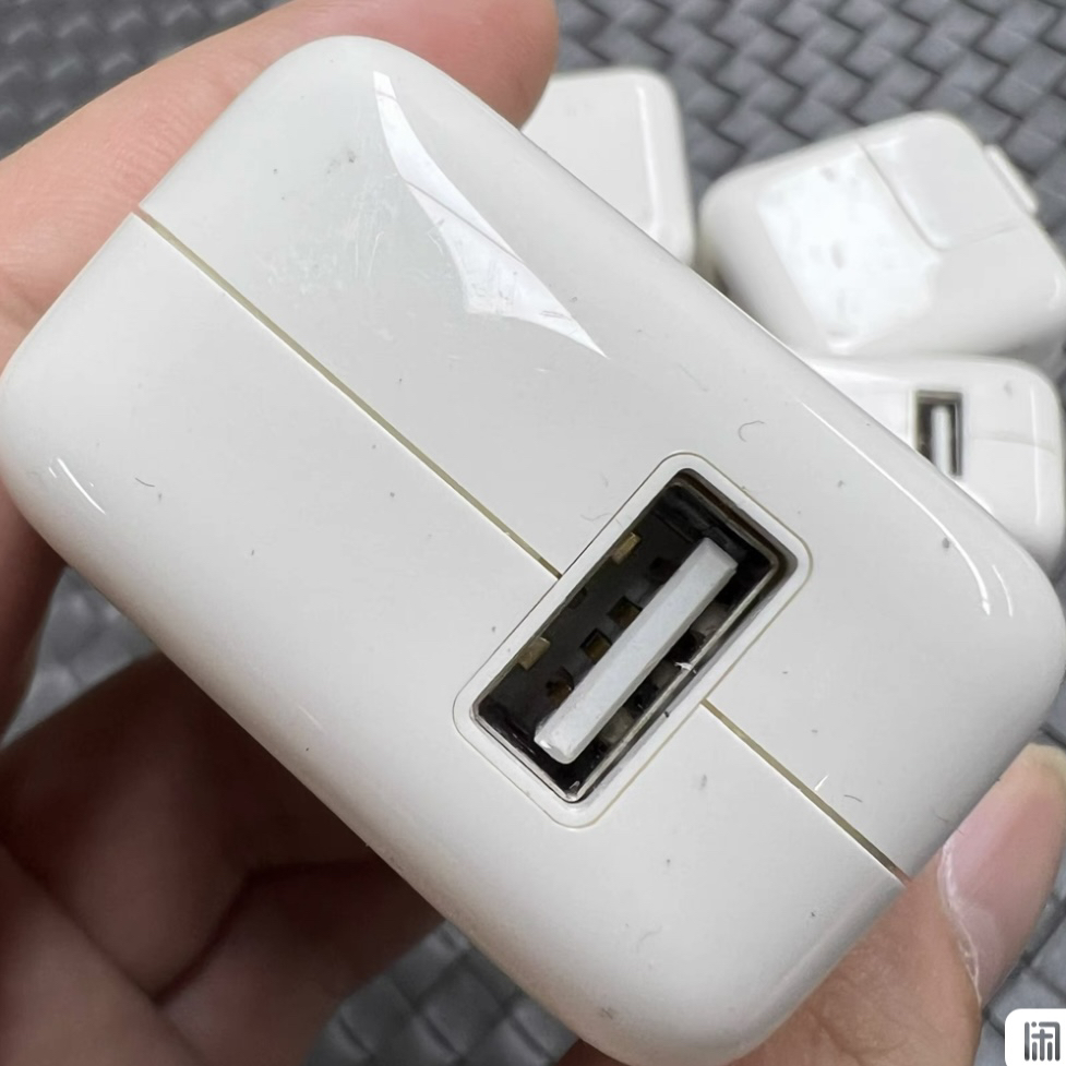 9新 Apple/苹果 原装正品 ipad拆机 5W充电头 慢充头