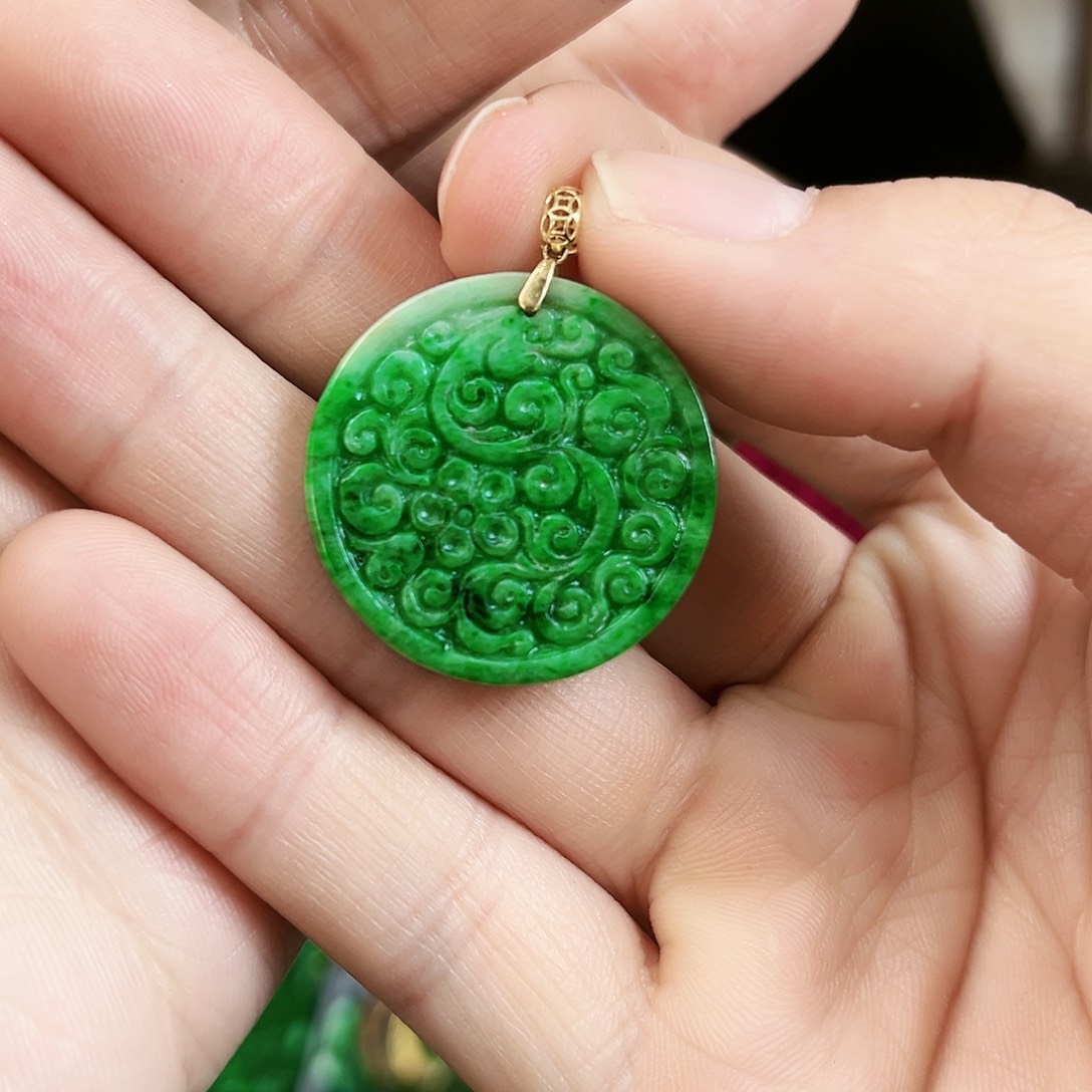 翡翠颈饰18K金镶嵌吊坠多样性发货