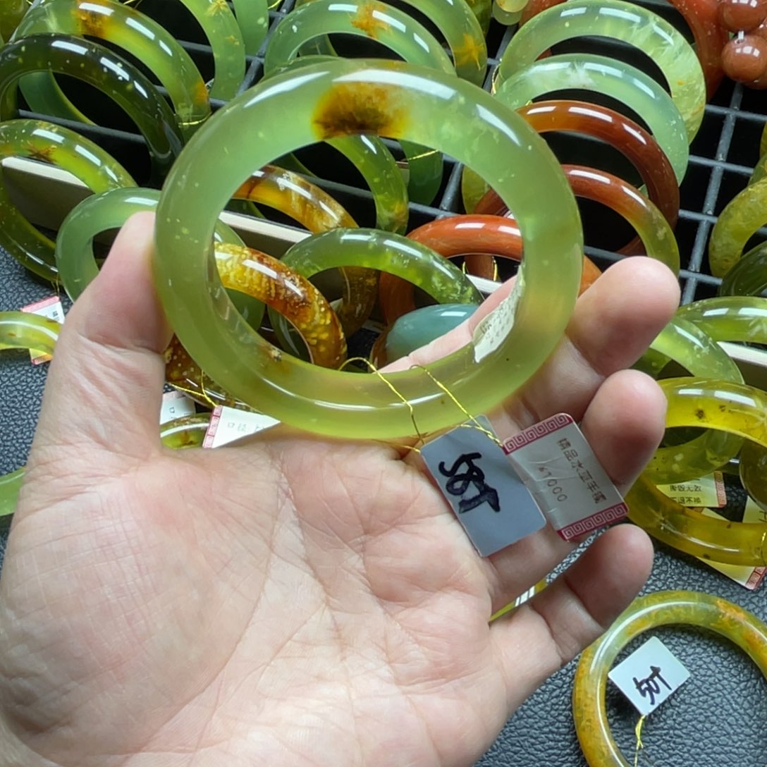 未镶嵌蛇纹石玉手镯58,5