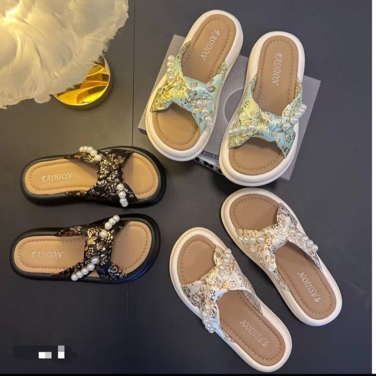 凉拖鞋女夏外穿2025新款仙女风配裙子厚底沙滩凉鞋时尚孕妇一字拖