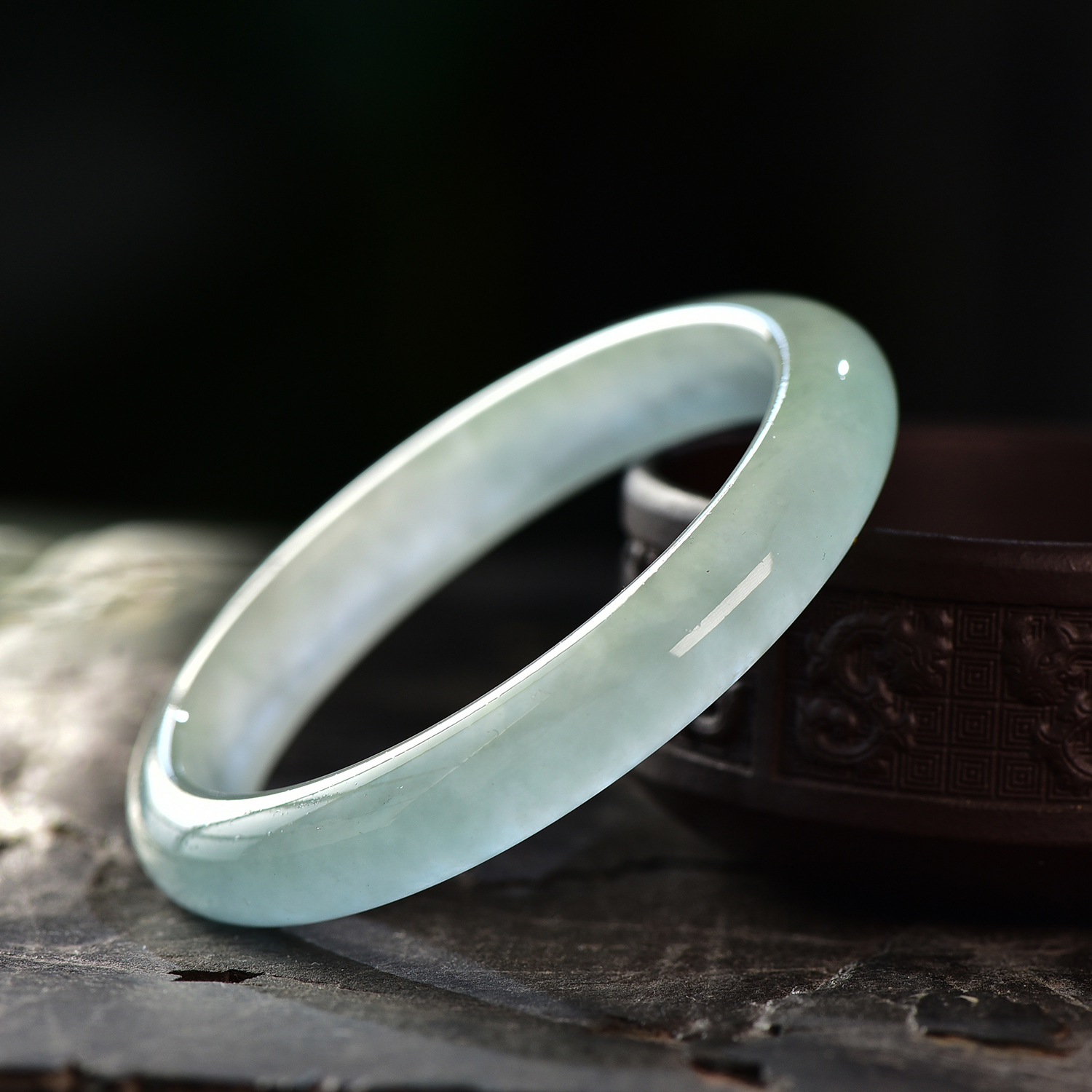 时尚缅风冰透测量精美美人镯