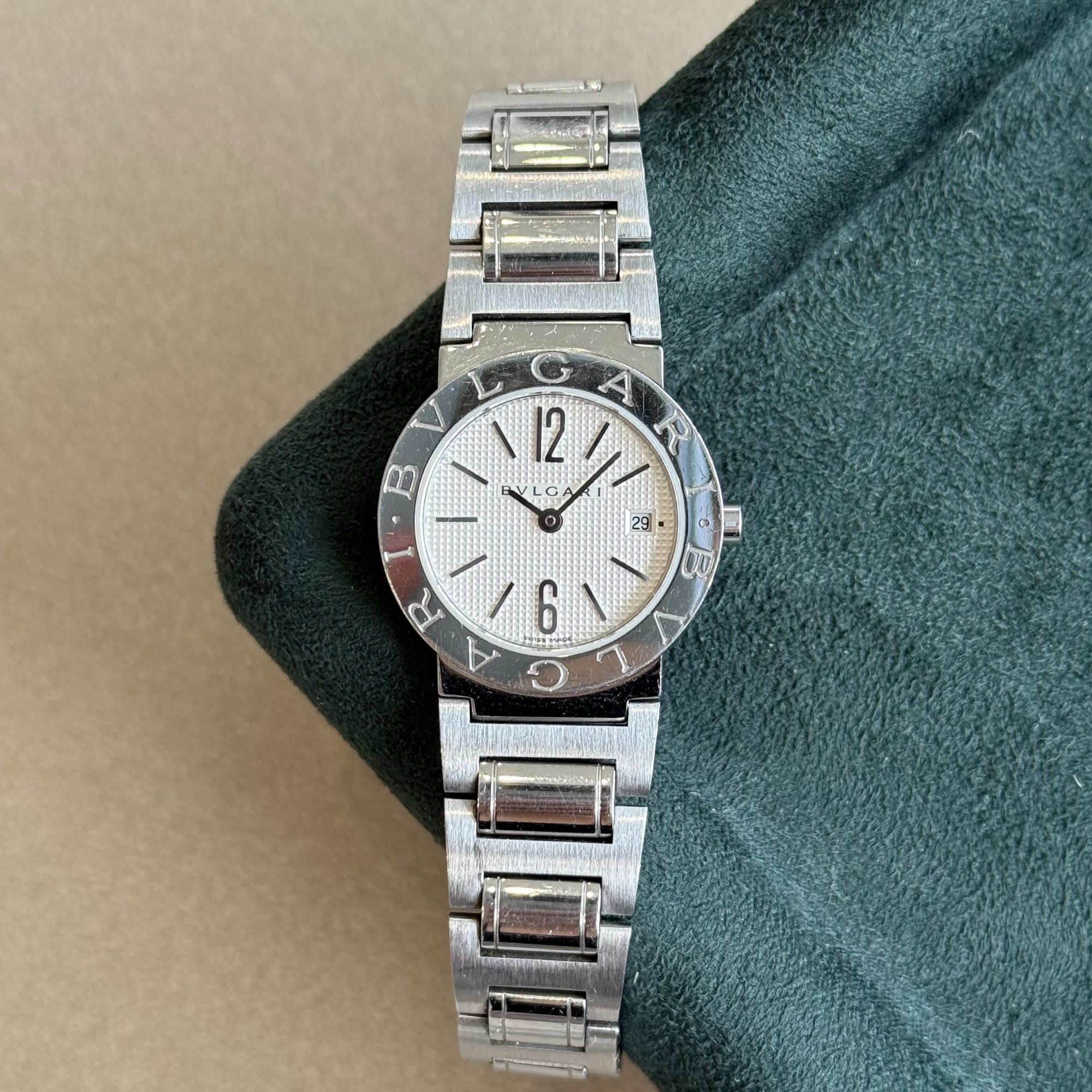 95新 BVLGARI/宝格丽 BB系列/26mm/石英/女表/女士简约