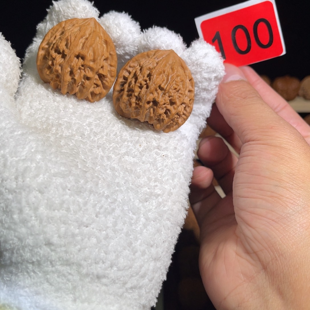 文玩核桃把件40全品三角磨盘 编号100