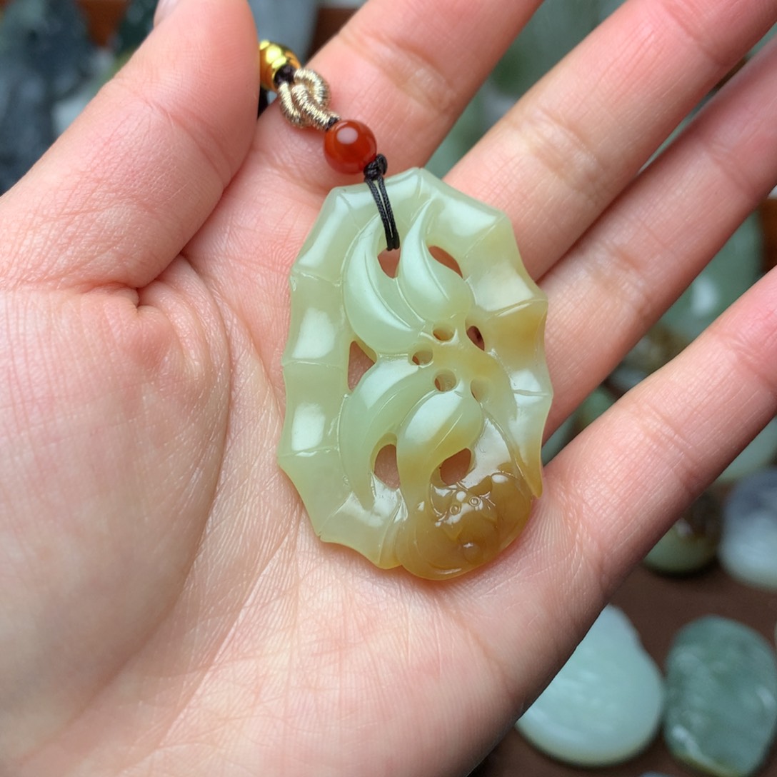 和田玉挂件未镶嵌