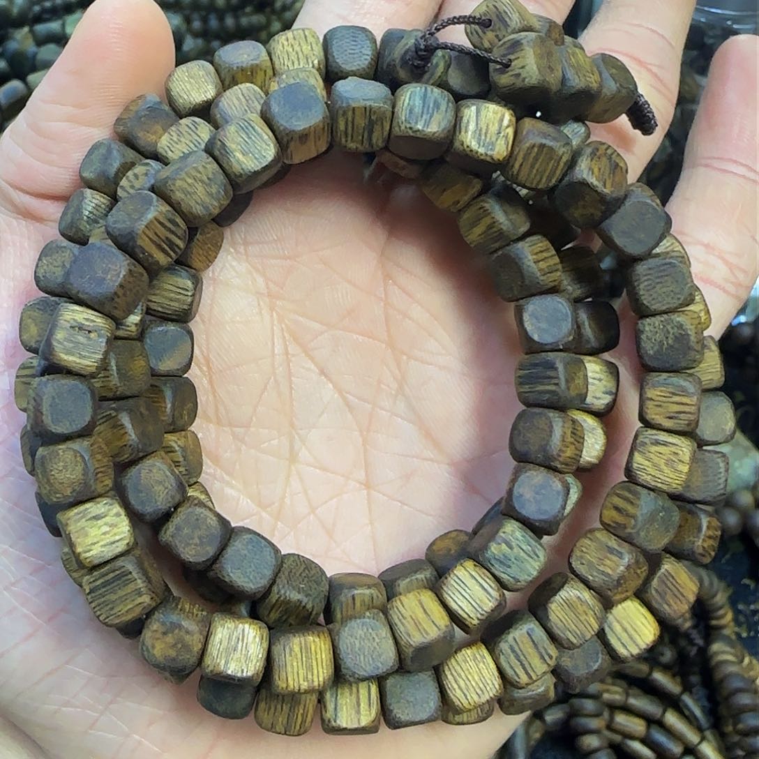 沉香手串99沉方糖珠27.9克