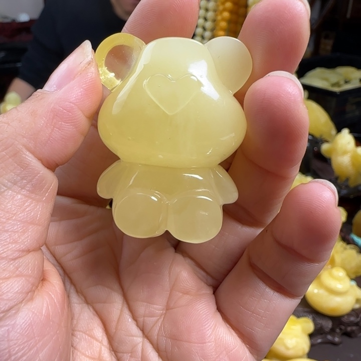 蜜蜡珠宝奇石未镶嵌