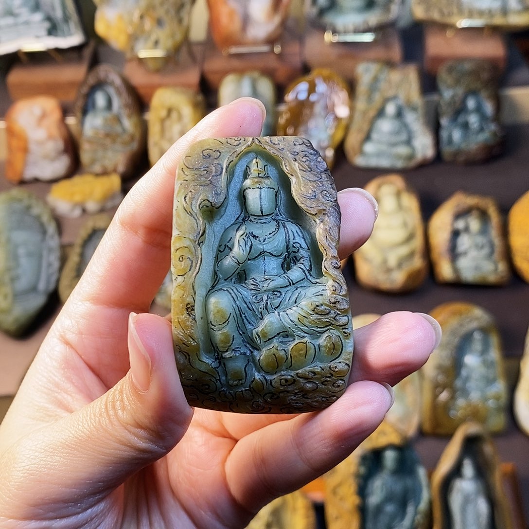 定制翡翠未镶嵌翡翠挂件