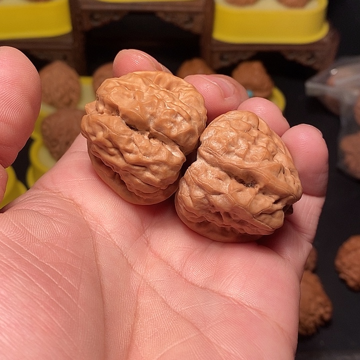 吊坠文玩核桃39.5尺，蛤蟆头