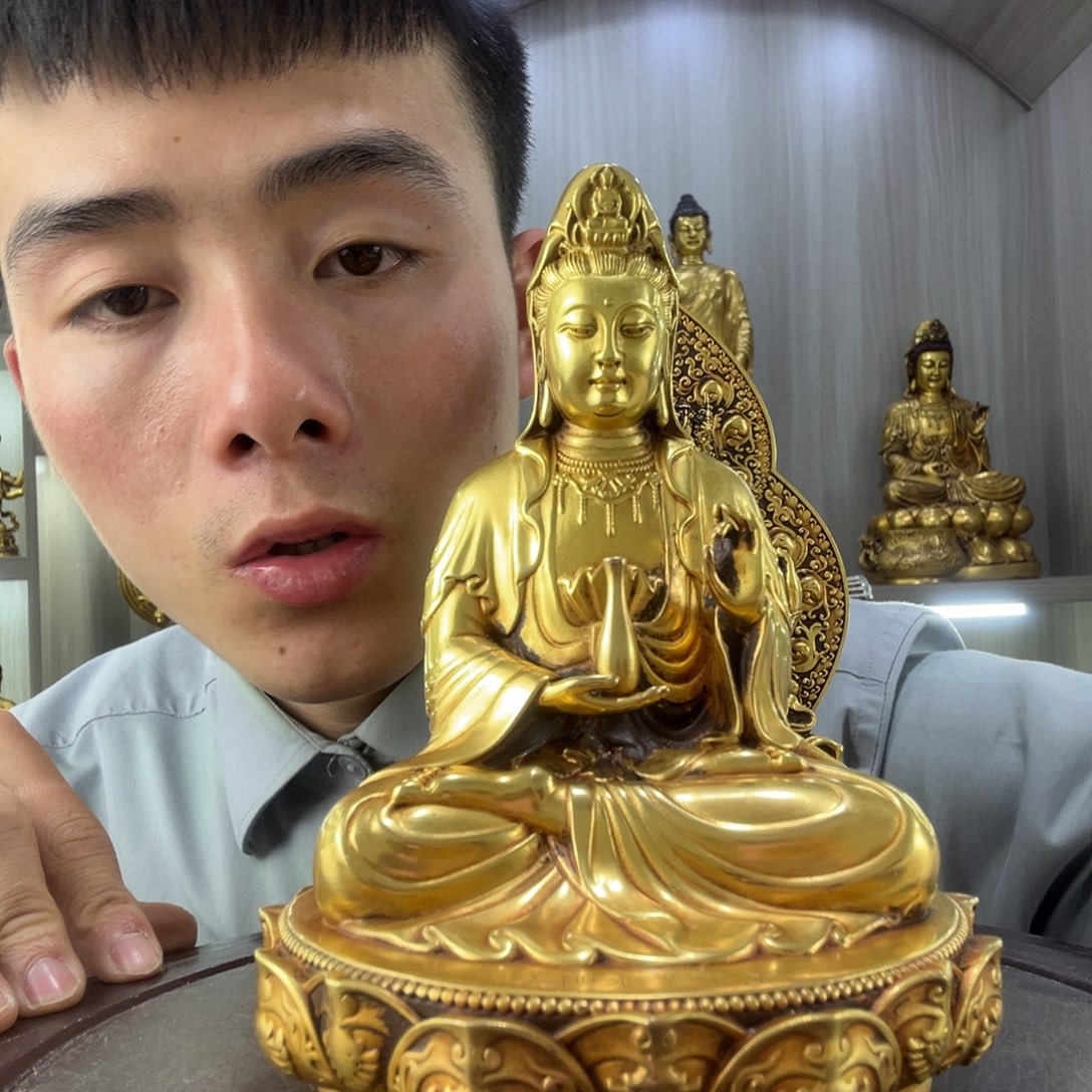 風**下佛像的造型和造型