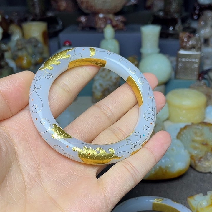 众***城和田玉未镶嵌挂件