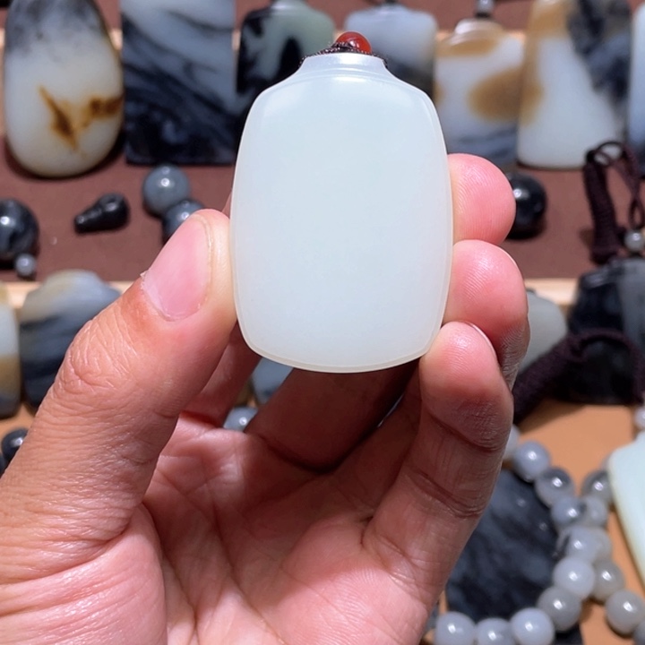 和田玉平安牌未镶嵌主****）