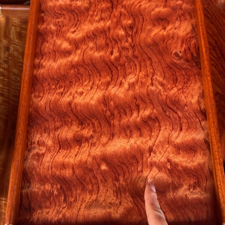 红木城大集闪电购文玩