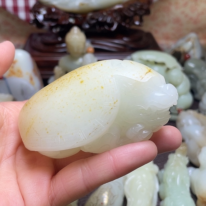 和田玉（糖玉）未镶嵌挂件