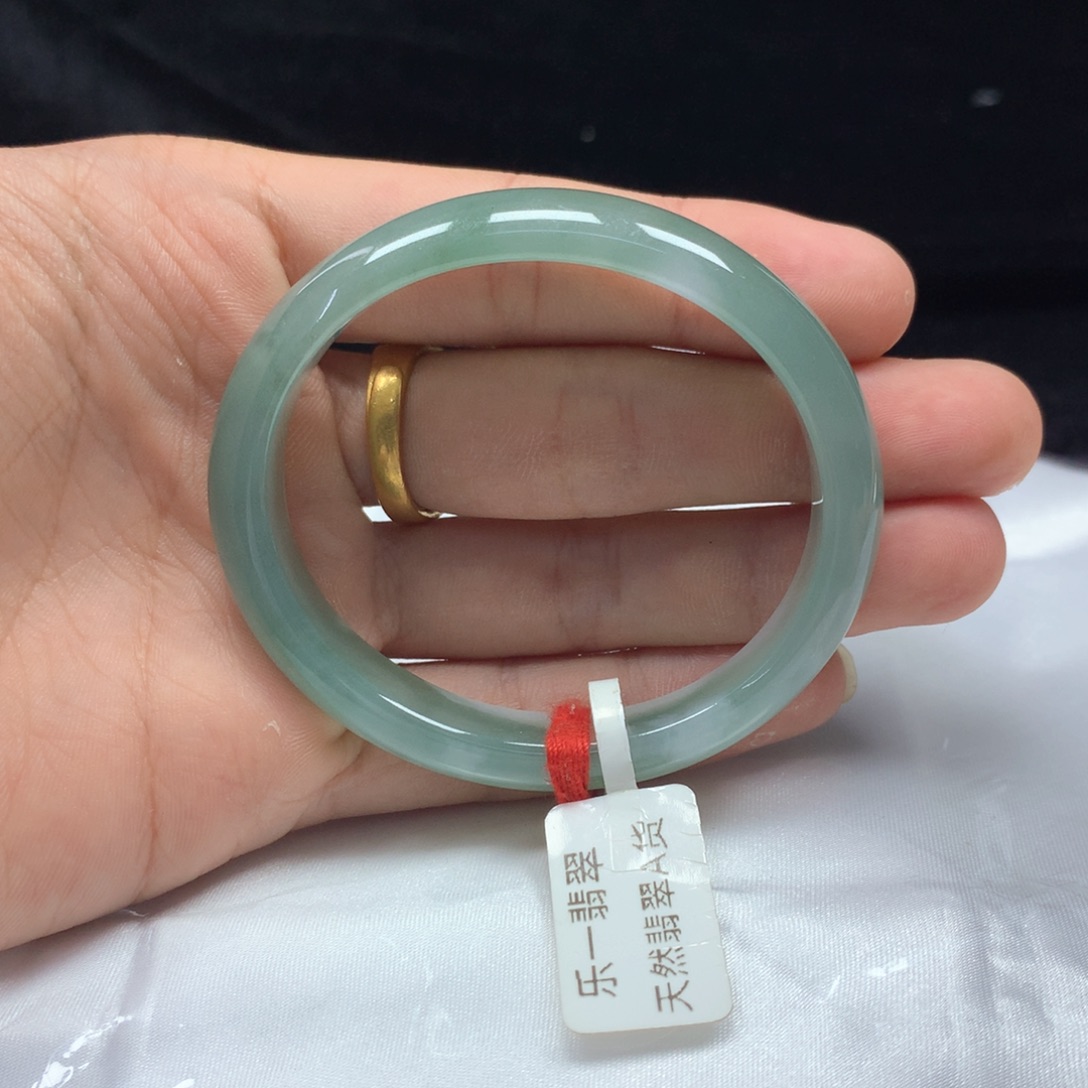 未镶嵌手镯（贵妃镯）翡翠53贵妃