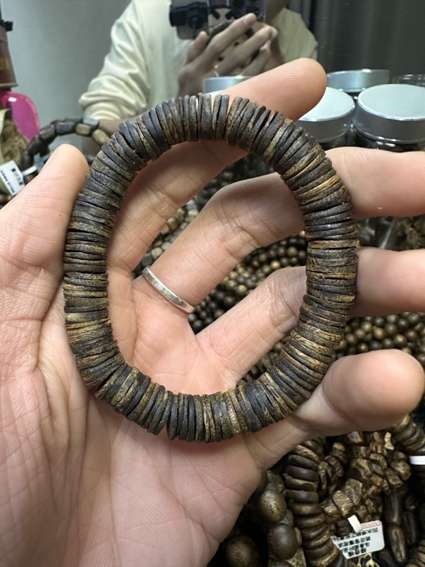 种植绿奇楠沉水1.0片片珠14克+