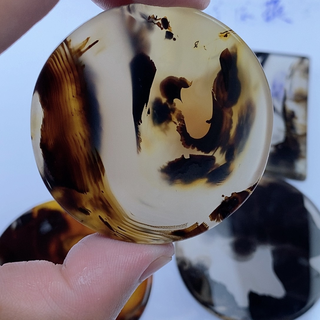 玛瑙/玉髓未镶嵌珠宝半成品