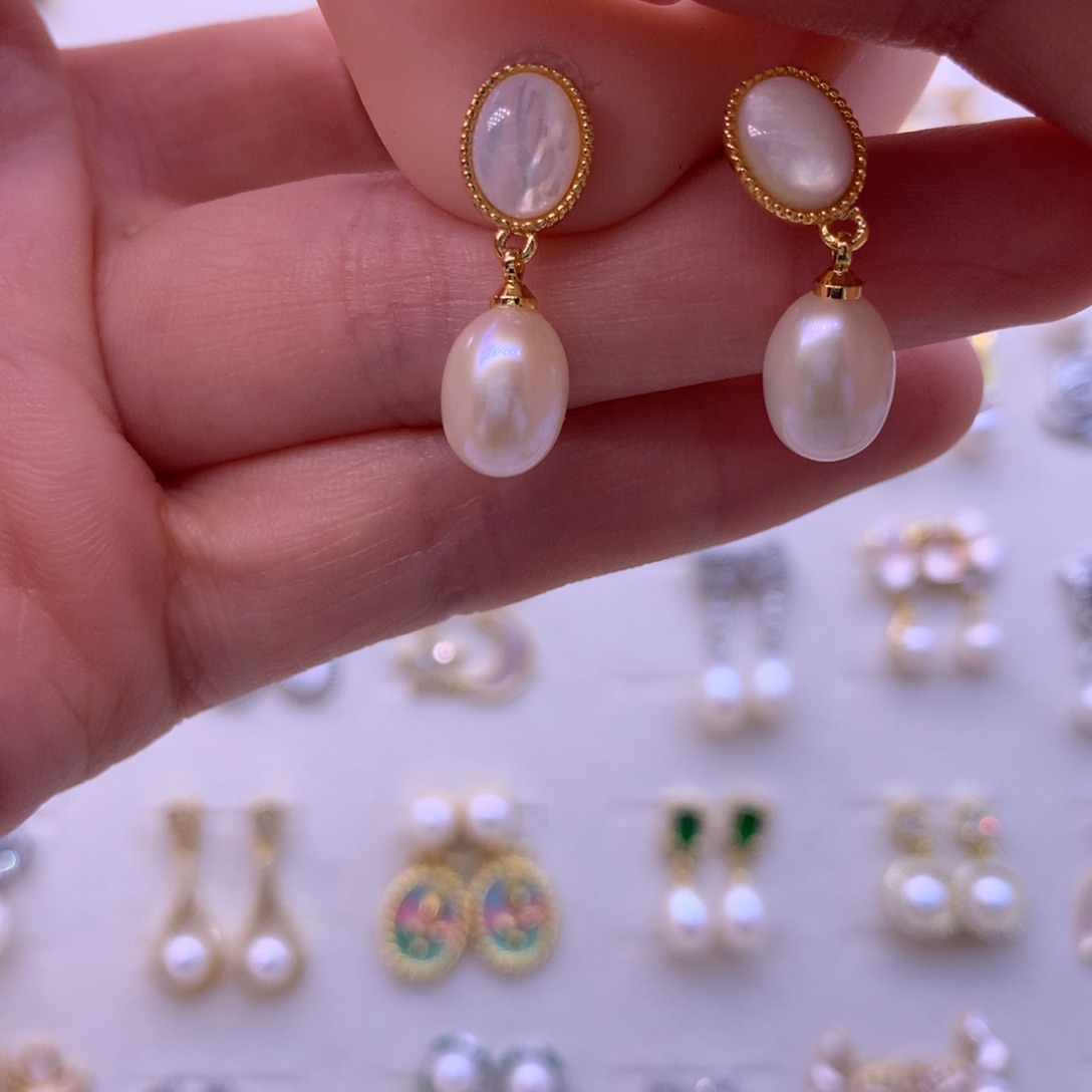 合金淡水珍珠耳饰