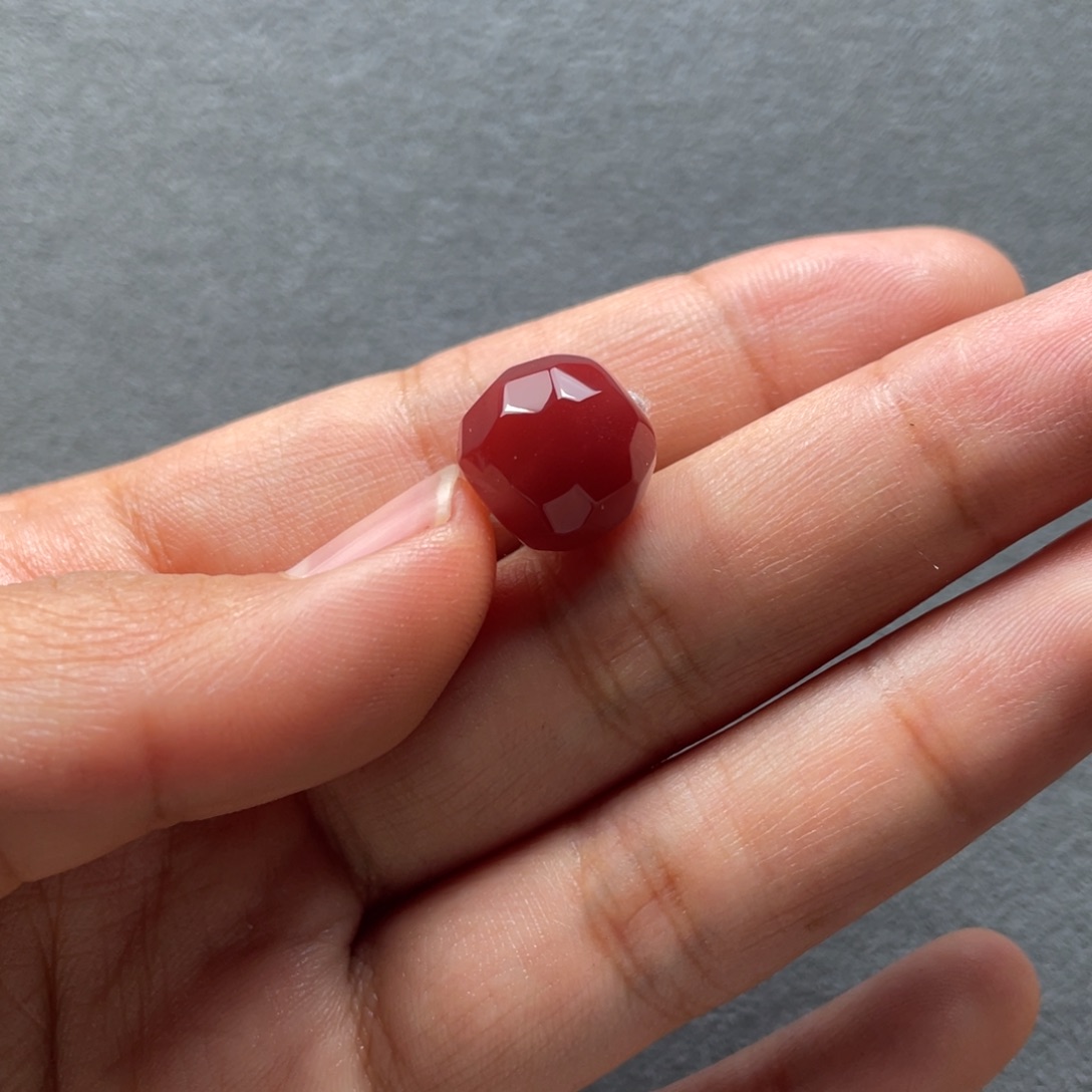 南红玛瑙配饰未镶嵌12mm