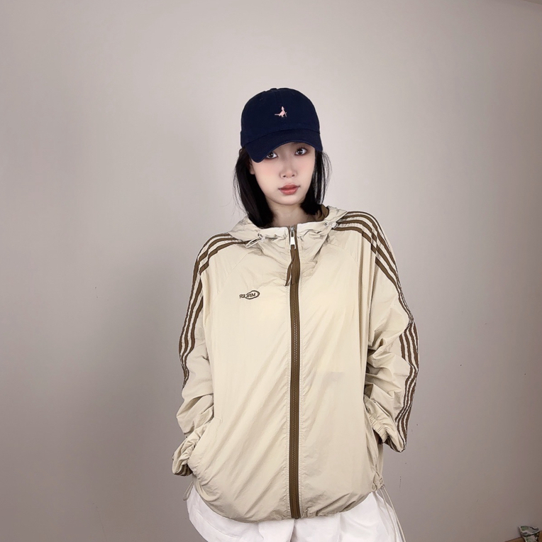 XIAO XUE 2025 秋季百搭外衣