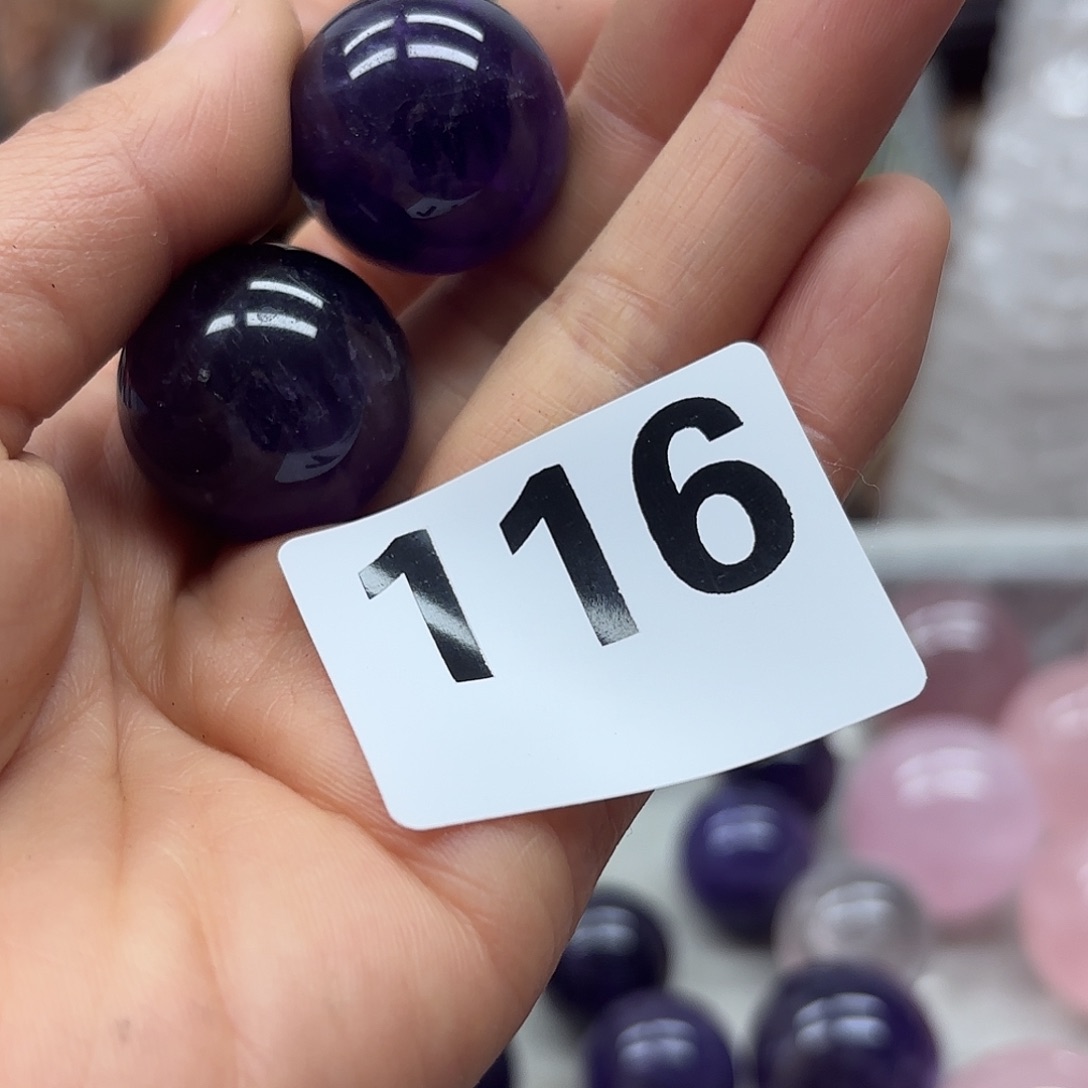 未镶嵌水晶大型摆件（非配饰）2颗