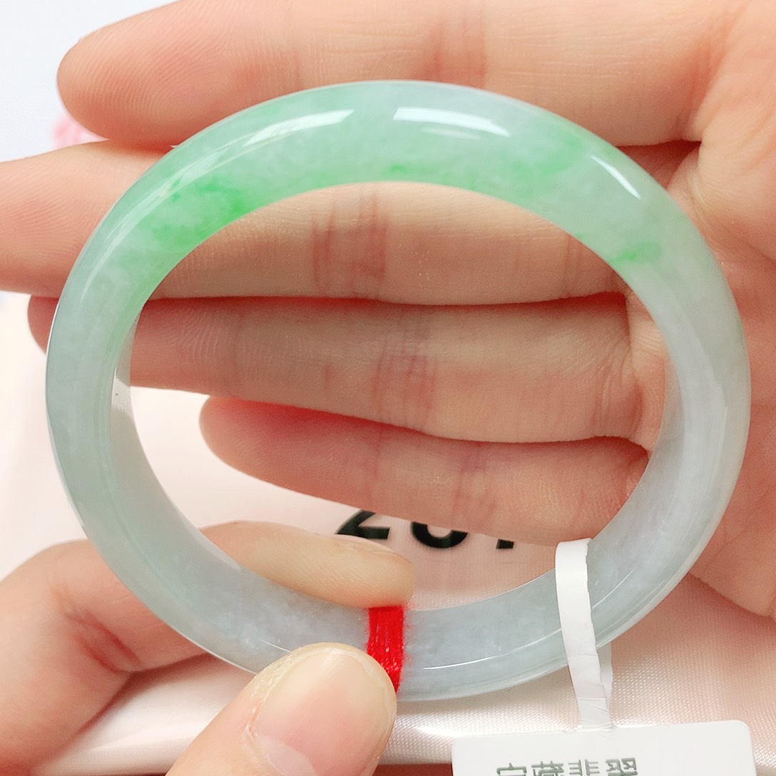 未镶嵌手镯翡翠翡翠手镯52