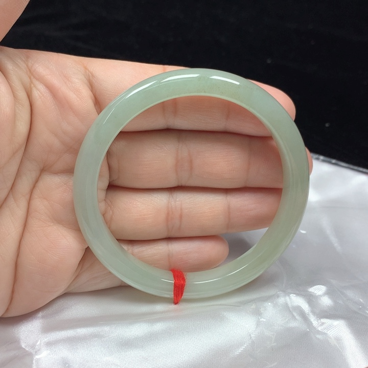 翡翠手镯未镶嵌正圈59