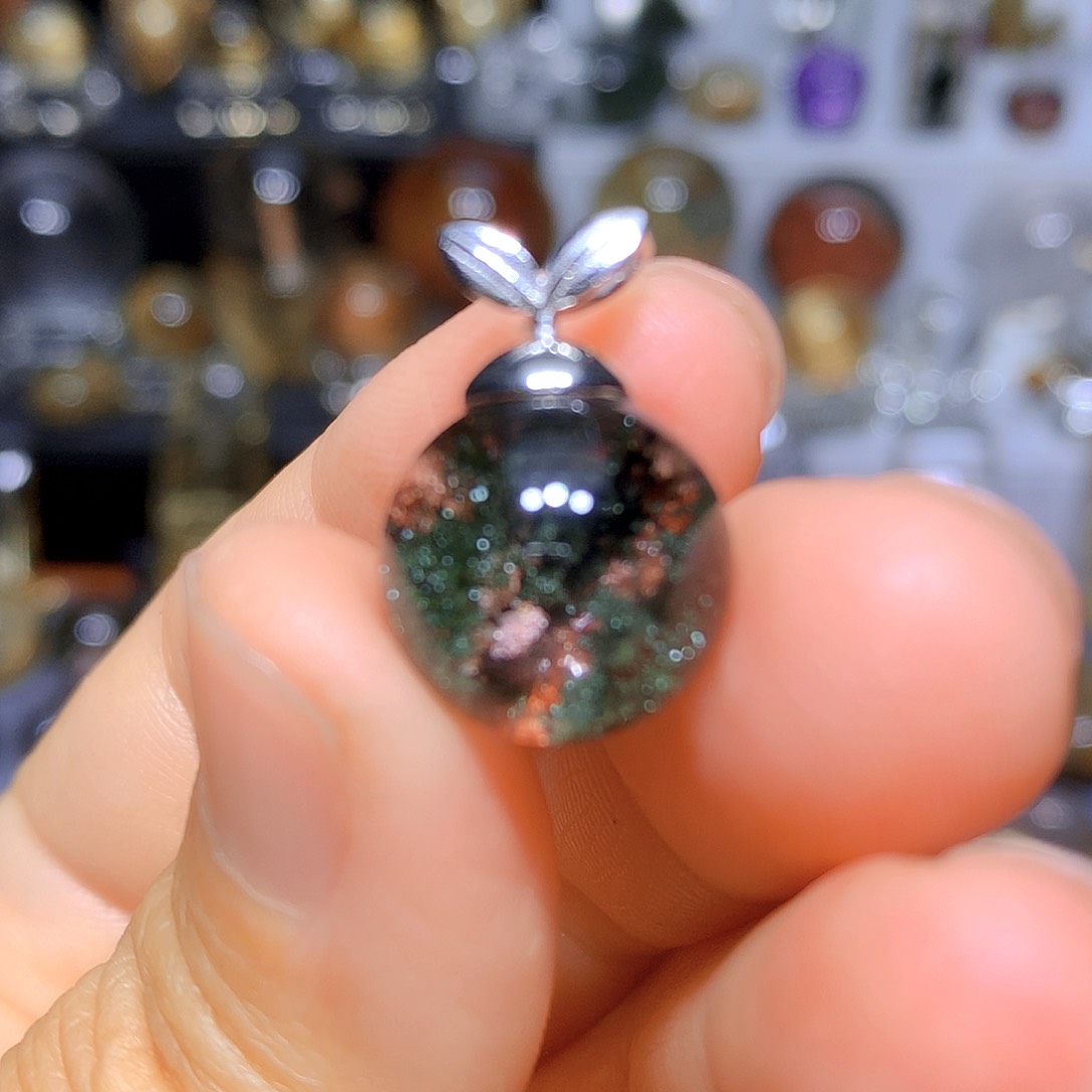 水晶吊坠银S925镶嵌天然水晶