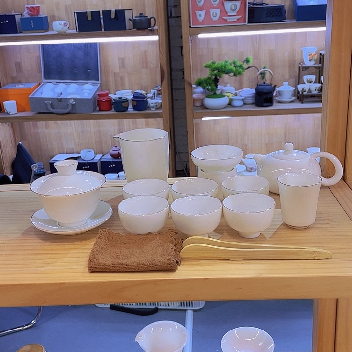 纯白羊脂玉套装tz