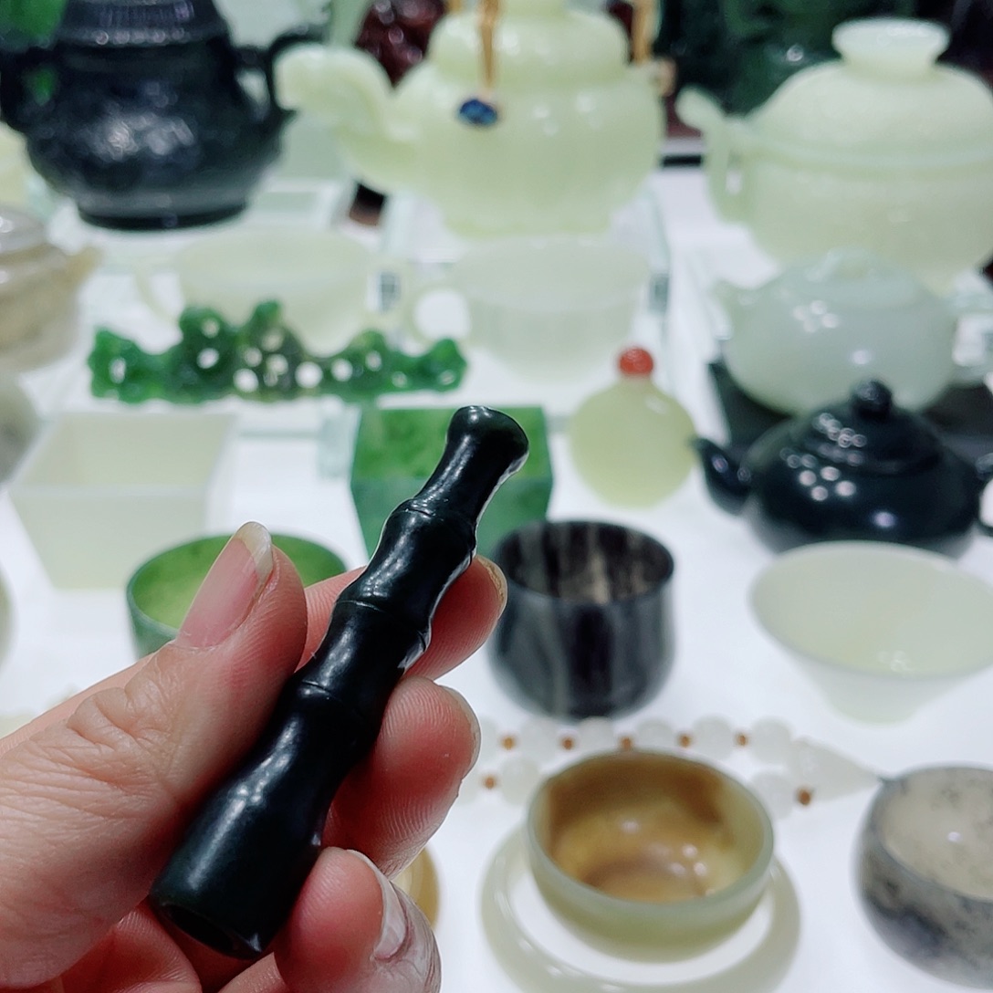 和田玉（青玉）把件未镶嵌漏