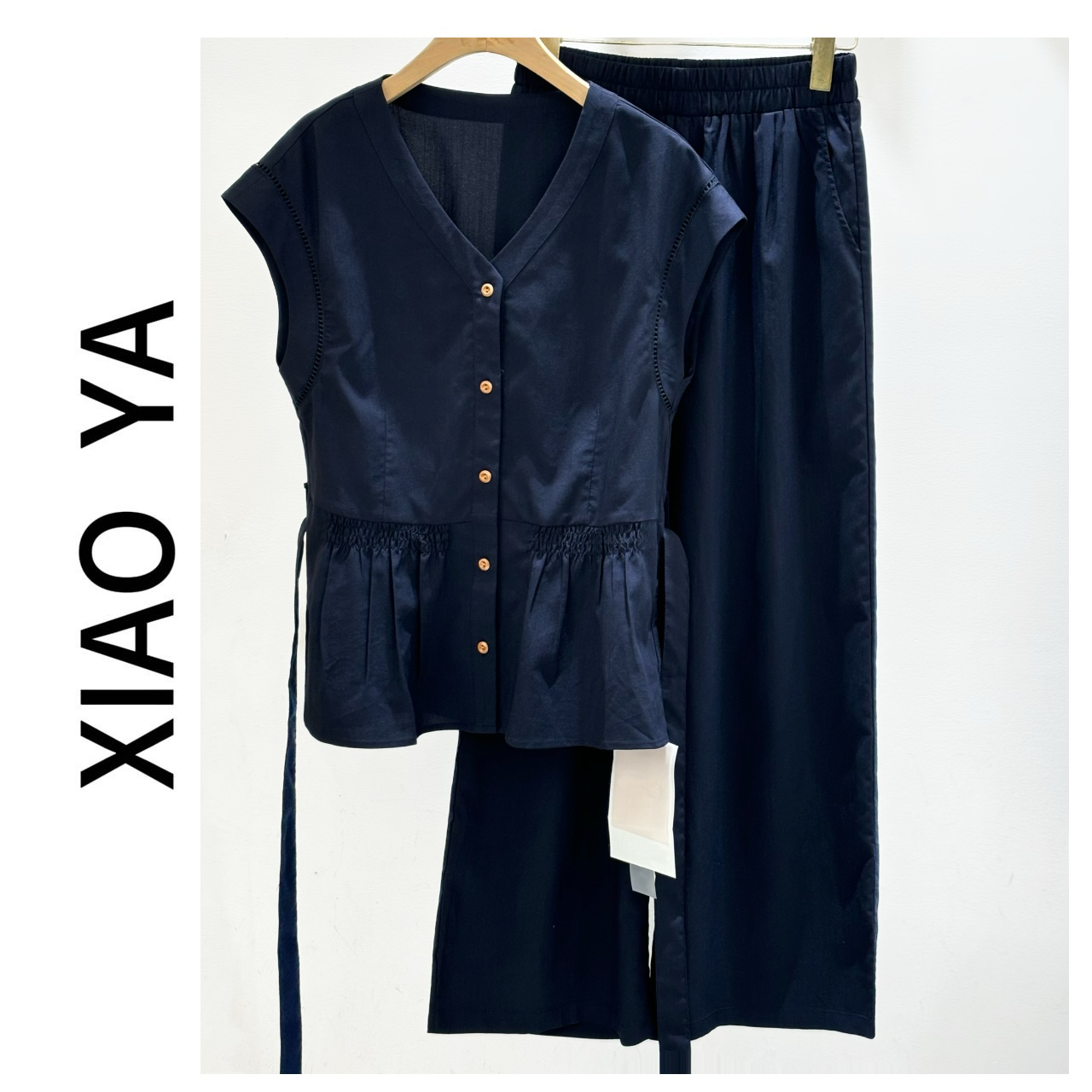 A-91夏款简约气质V领无袖系带上衣➕显瘦阔腿裤两件套（裤长97）