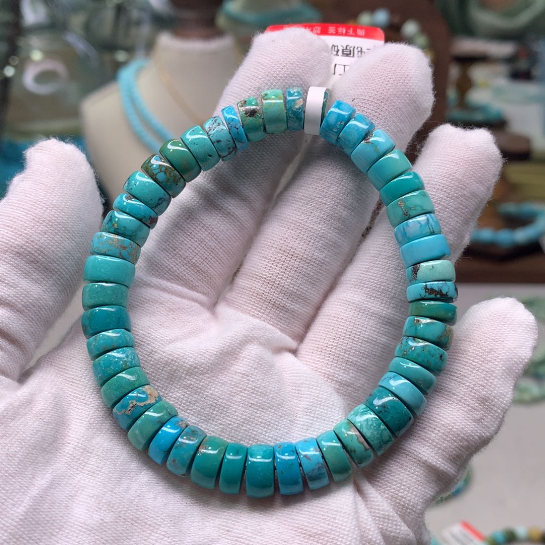 绿松石配饰未镶嵌