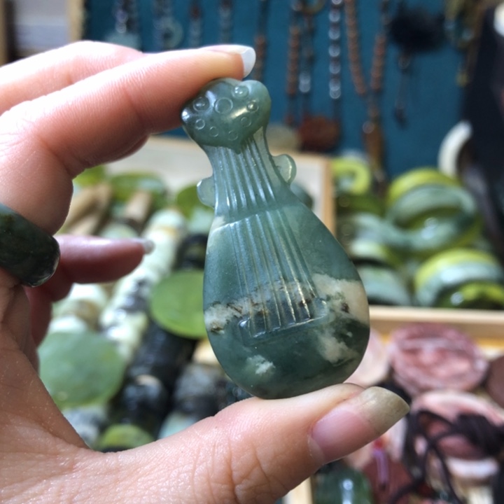 岫玉未镶嵌岫玉包挂