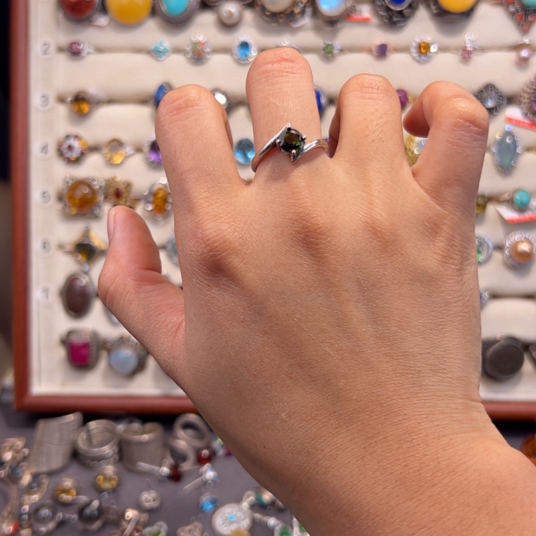 戴***）925银绿色戒指活口银镶