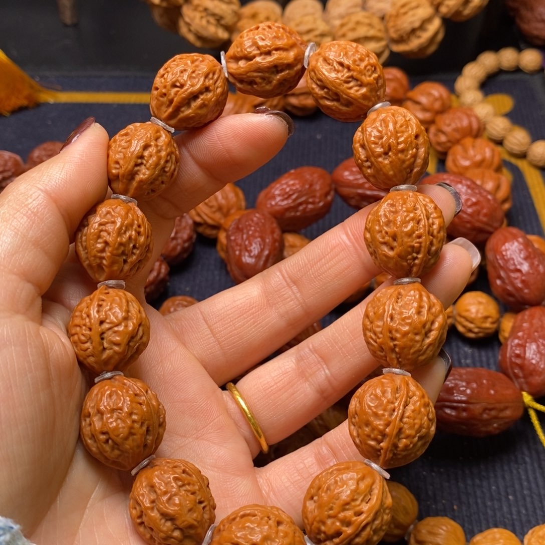 【闪购商品】吊坠文玩核桃呼****子陨石纹手串