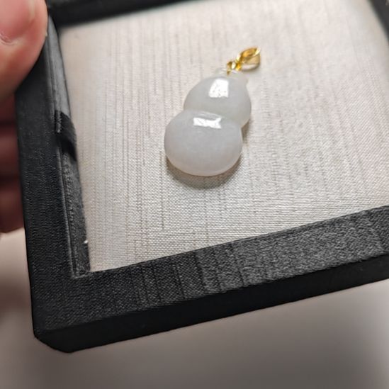 翡翠未镶嵌颈饰天然翡翠吊坠