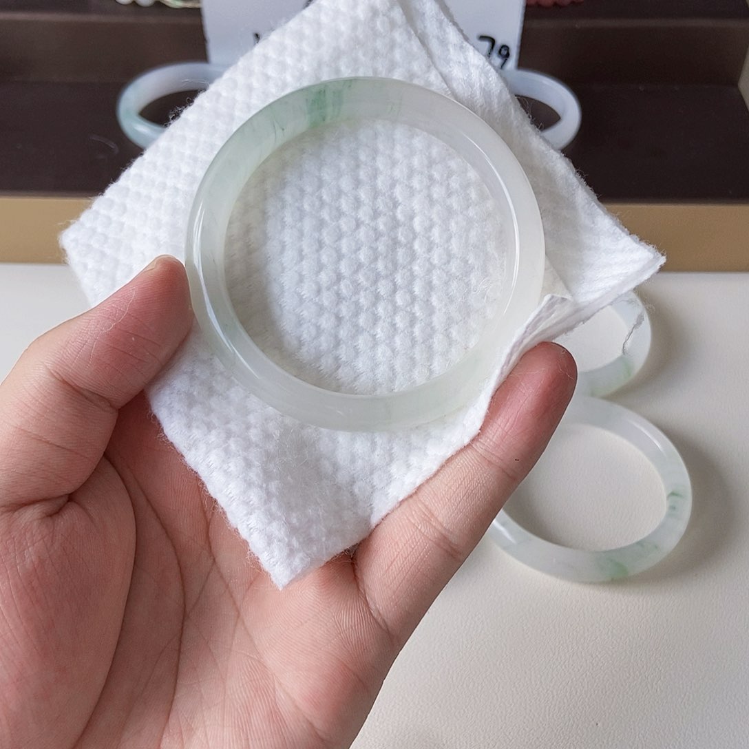 石英质玉手镯合金