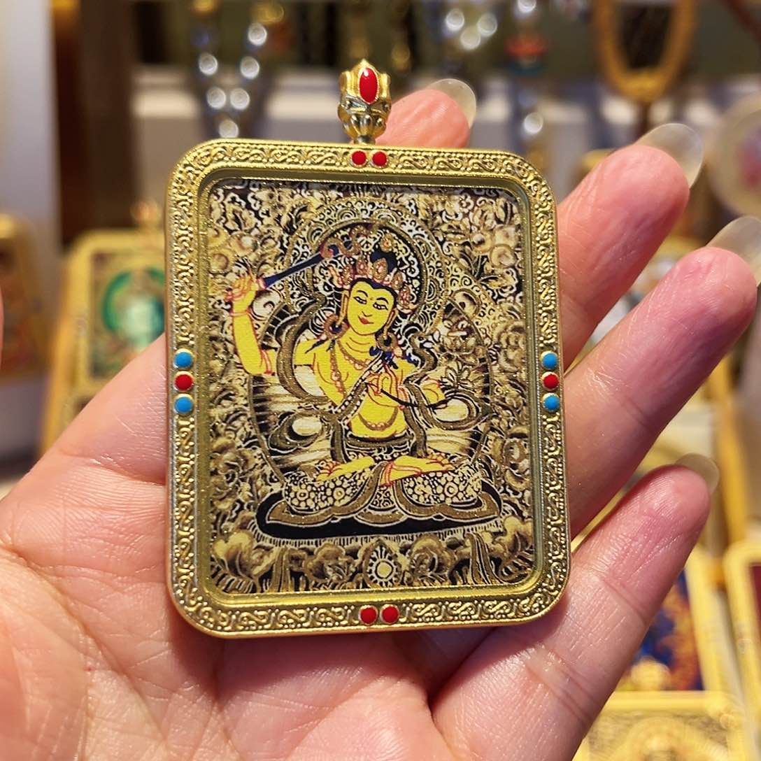 吊坠禾*新年新的气象啊哈哈好期待