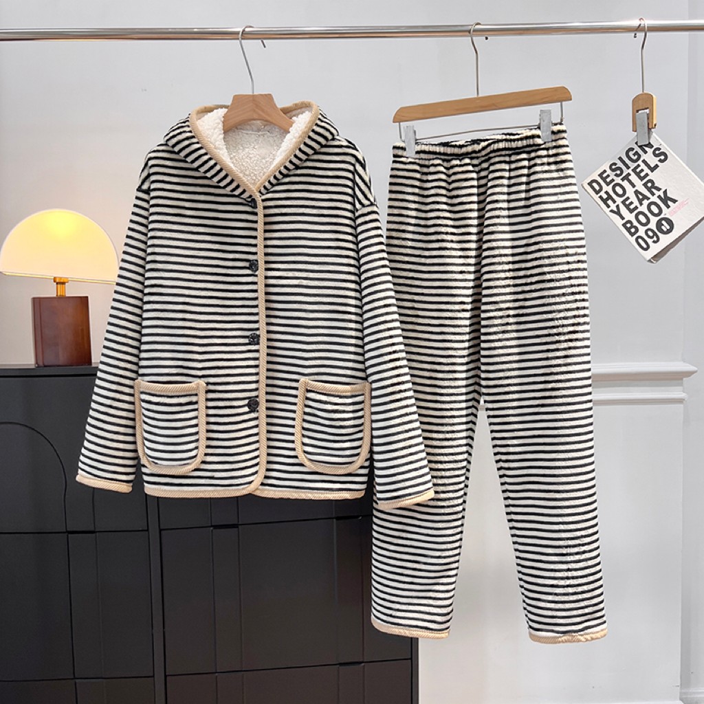 双层加厚加绒连帽条纹睡衣家居服宽松女秋冬款睡衣家居服慵懒