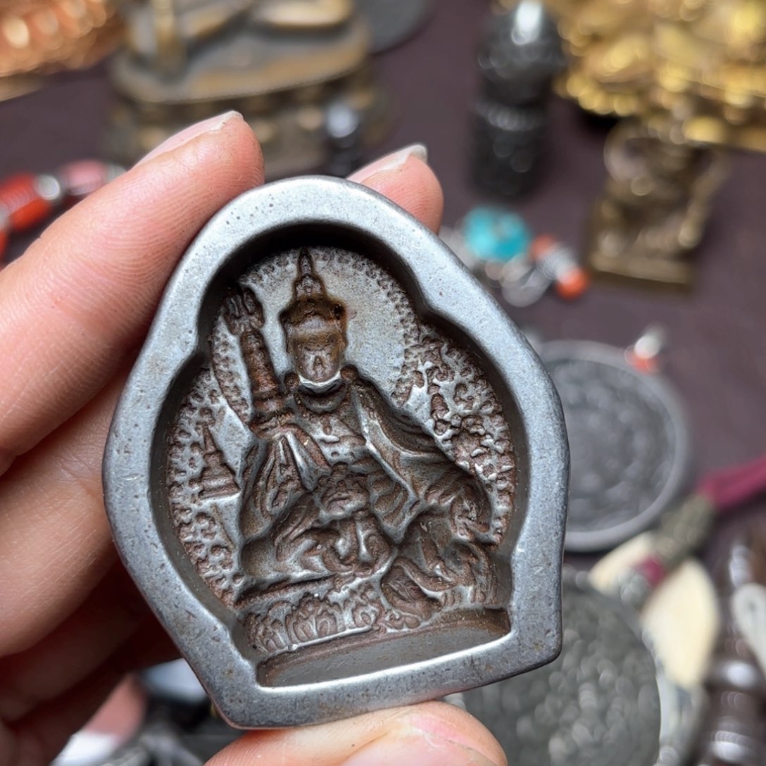 铜星月菩提吊坠项链