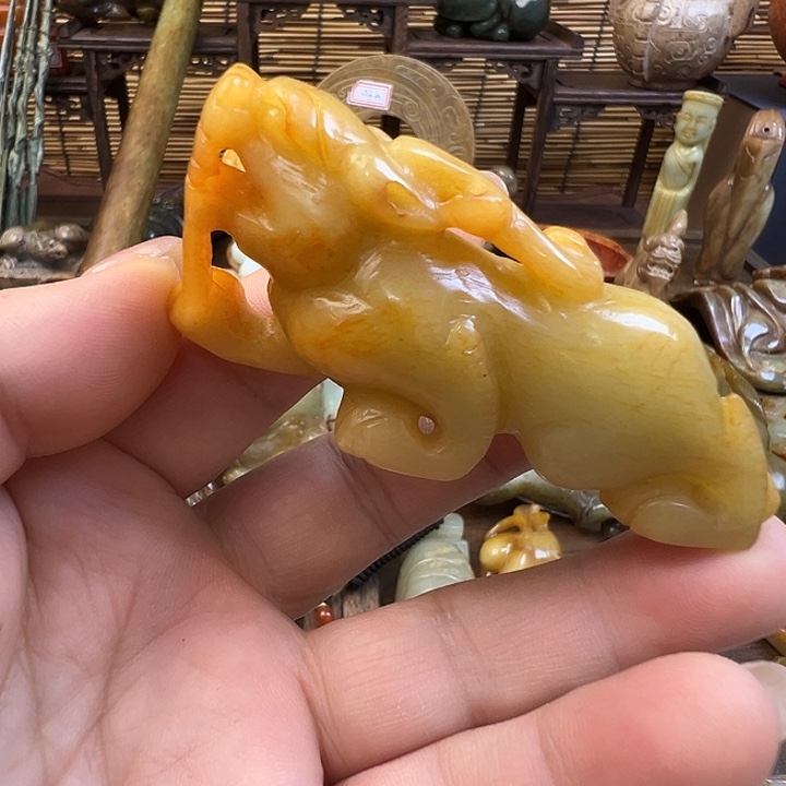 和田玉（糖玉）未镶嵌车挂