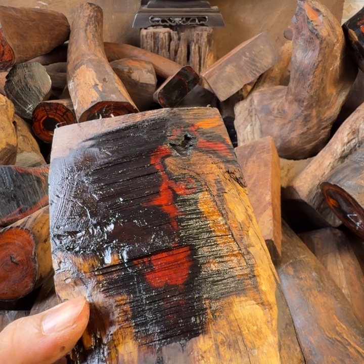 @***雨木大红酸枝原料摆件