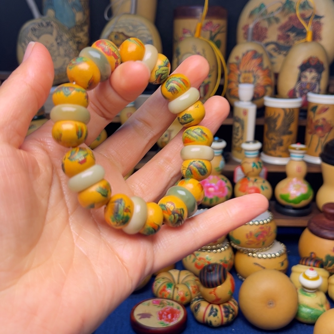 ～***～大叶紫檀（黑酸枝木类）