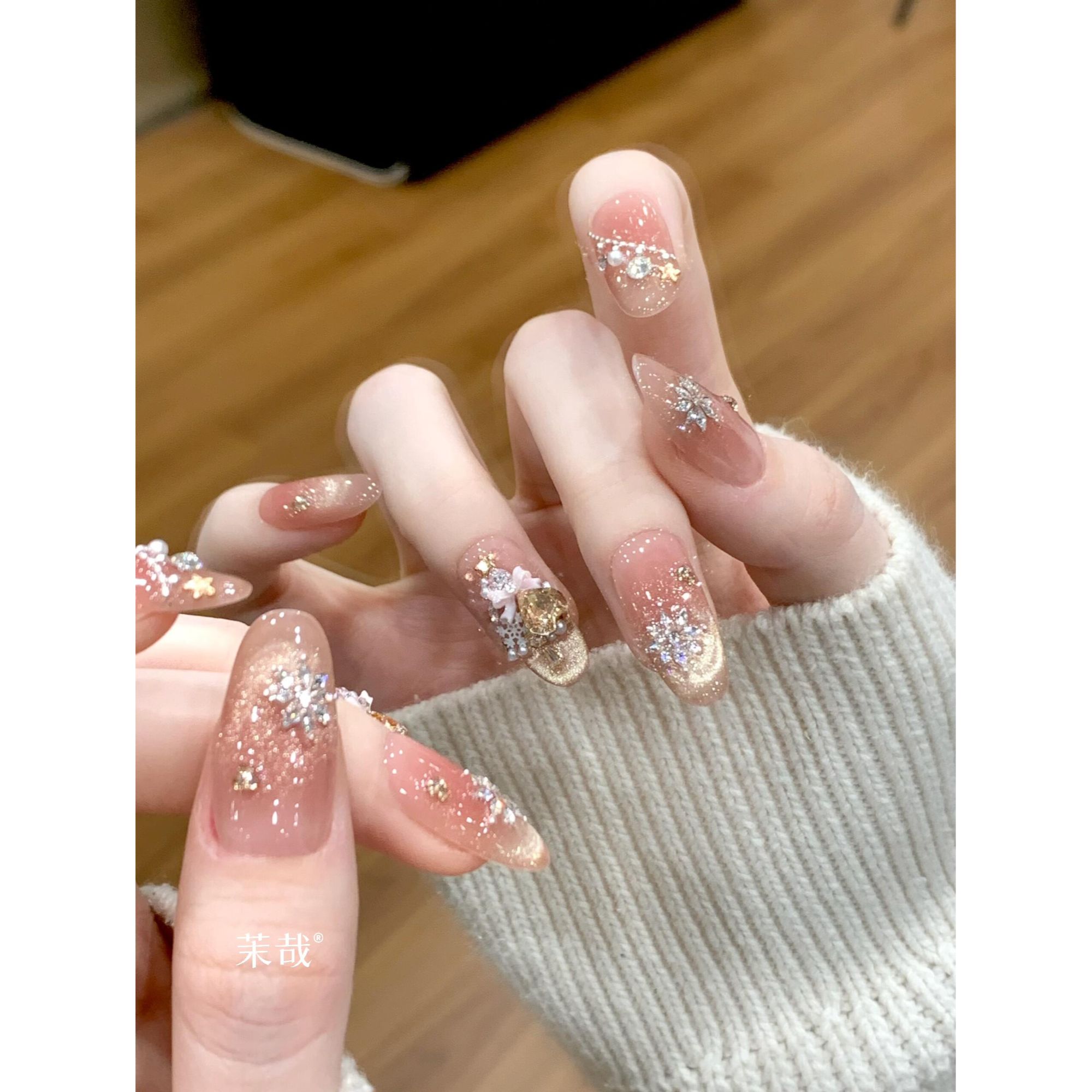 茉哉【金色圣诞】纯手工定制拆卸穿戴甲A5051
