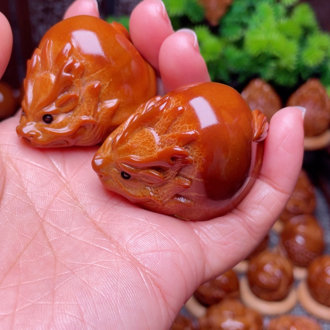 【闪购商品】橄榄核手串/手链38左右光背龙龟手球