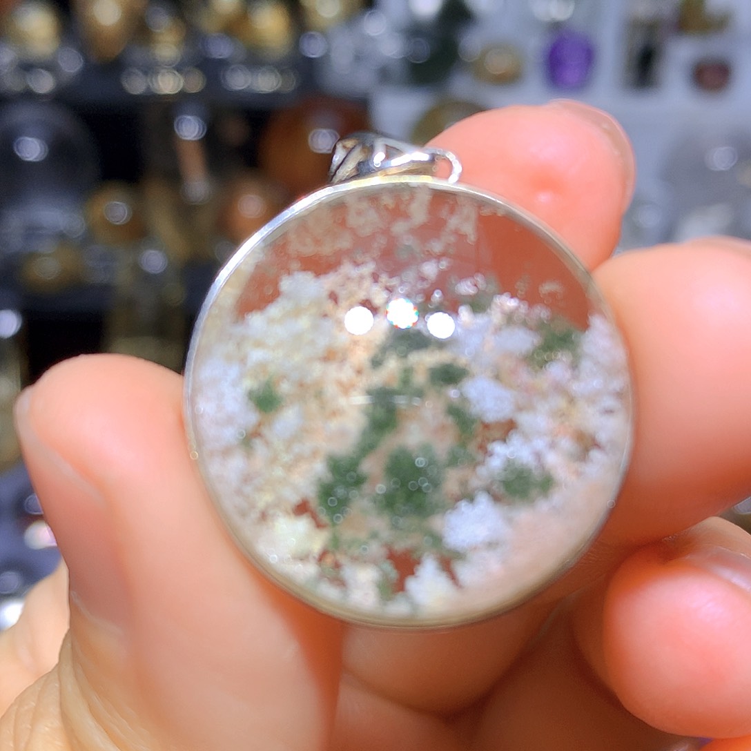 水晶吊坠银S925镶嵌天然水晶