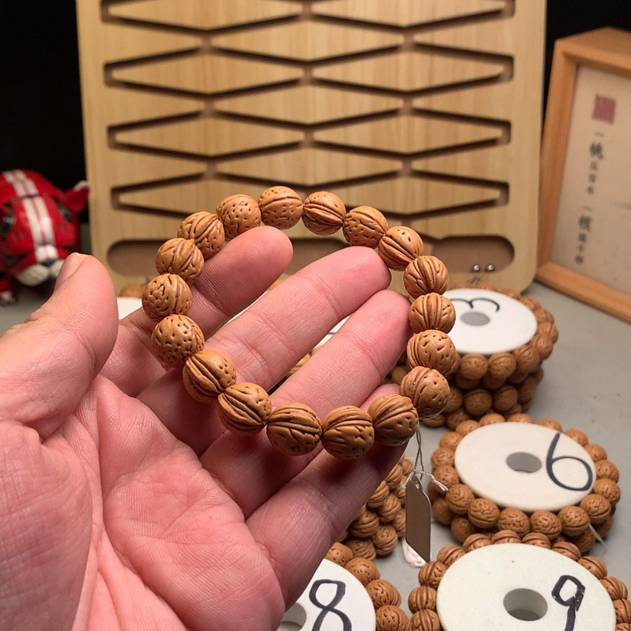 【闪购商品】桃核手串山*1.4玉化皮桃核手串
