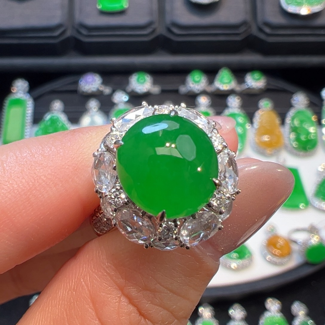 翡翠戒指18K金镶嵌收到货48小时鉴赏期