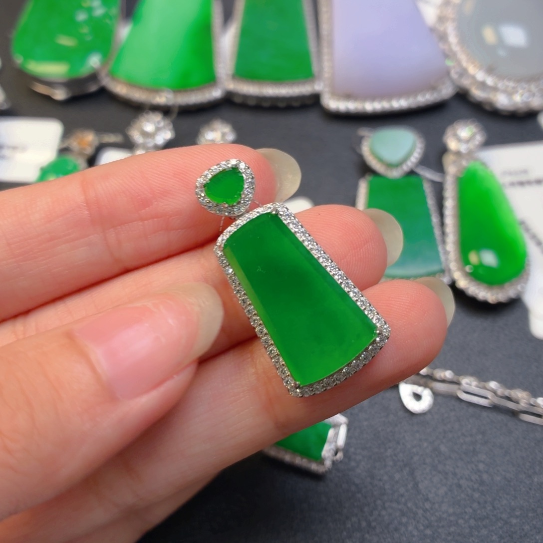 翡翠银S925镶嵌颈饰