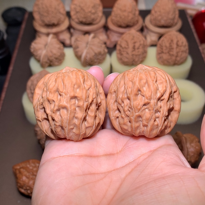 核桃文玩核桃把件芭蕉扇